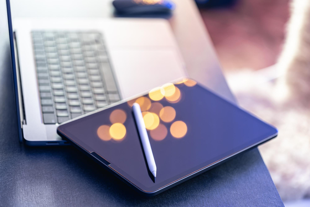 Jak stworzyć ebooka w Canvie?